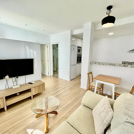 Cozy Ground Floor In The Heart Of - Eaw Homes Appartamento *